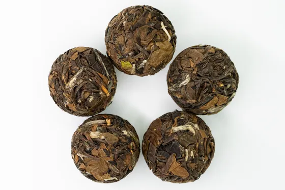 白茶龙珠