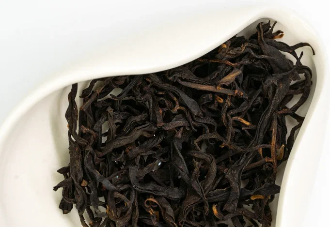 Yúnnán Gǔ Shù Hóng Chá